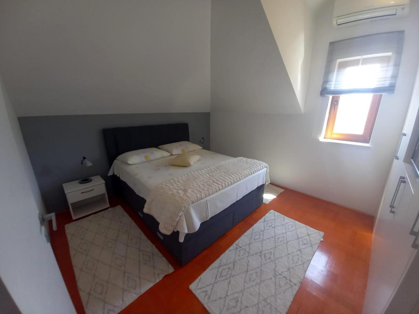 Apartments Iggy Postira Extérieur photo